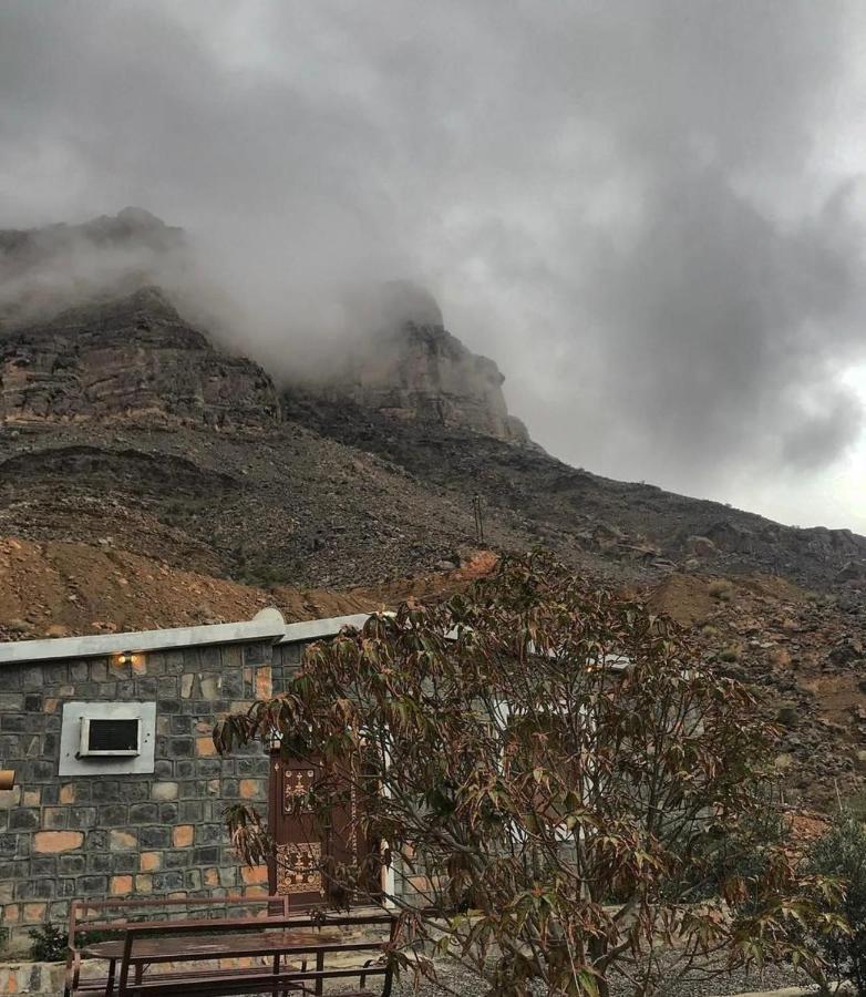 Jabal Shams * Saab Bani Khamis