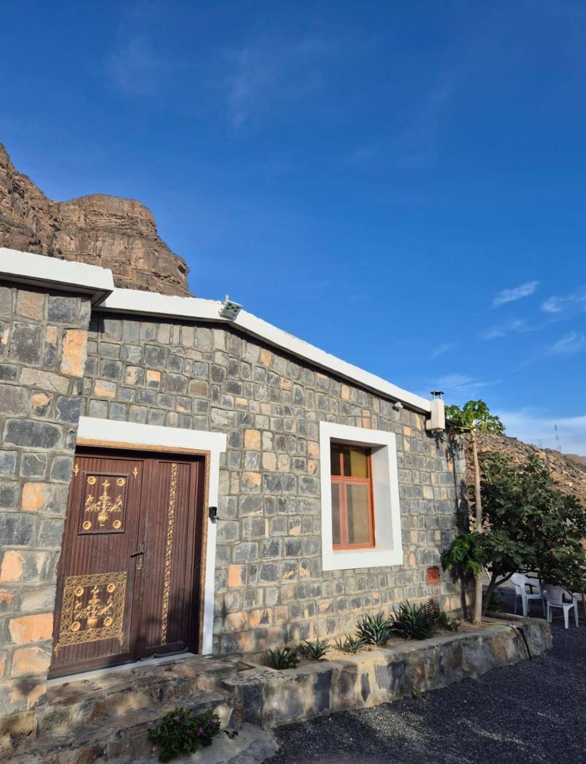 Jabal Shams * Saab Bani Khamis